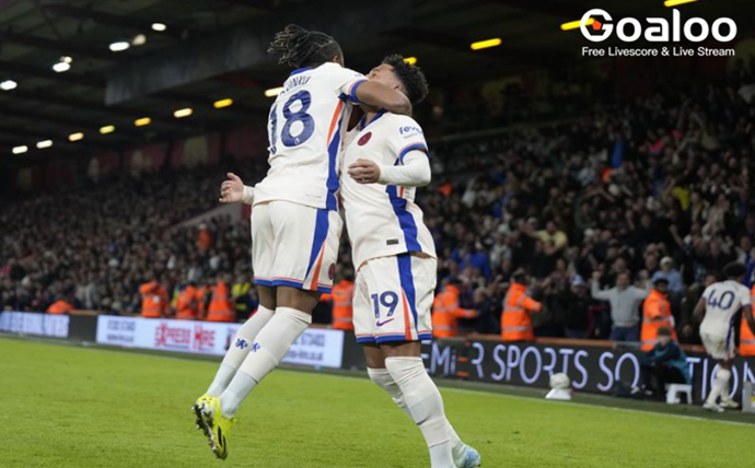 Jadon Sancho Shines in Chelsea Win