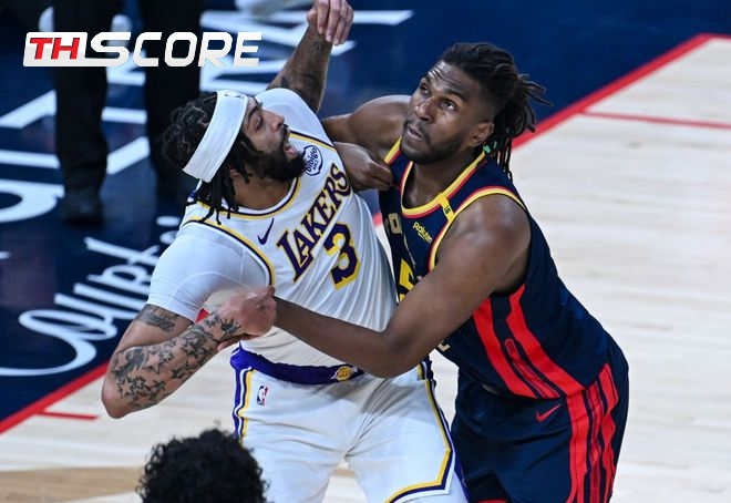 NBAเพิ่มระดับความผิดฟาวล์! ลูนีย์ผลักเดวิส ถูกปรับเป็นฟาวล์รุนแรงระดับ1:การกระทำนี้อันตรายเกินไป