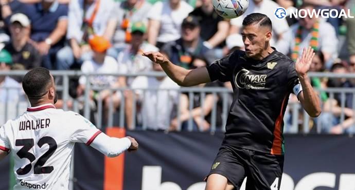 4 Star Players Who Could Challenge Jay Idzes at AC Milan