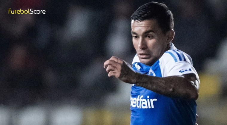 Dudu critica sequência de fracassos do Cruzeiro em 2025 e questiona substituição: ‘Não entendi por que o treinador me tirou’