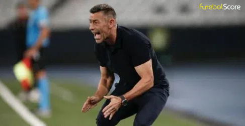 Santos anuncia Pedro Caixinha como novo treinador