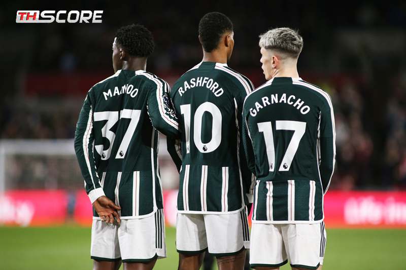 แมนเชสเตอร์ยูไนเต็ดไม่ได้สนใจที่จะขายเมนูและกานาโช่ในเดือนนี้