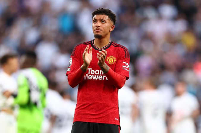 Sancho có thể rời MU theo dạng tự do, Dortmund quan tâm nhưng vướng vấn đề lương