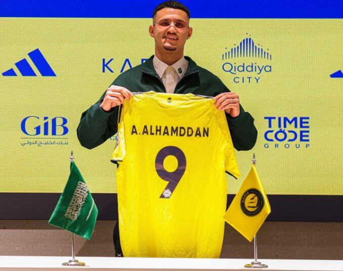 Số 9 mới của Al Nassr: Miễn phí Hamdan từ Al Hilal