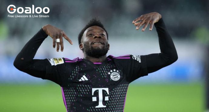 Davies Recommits to Bayern Amidst Transfer Speculation
