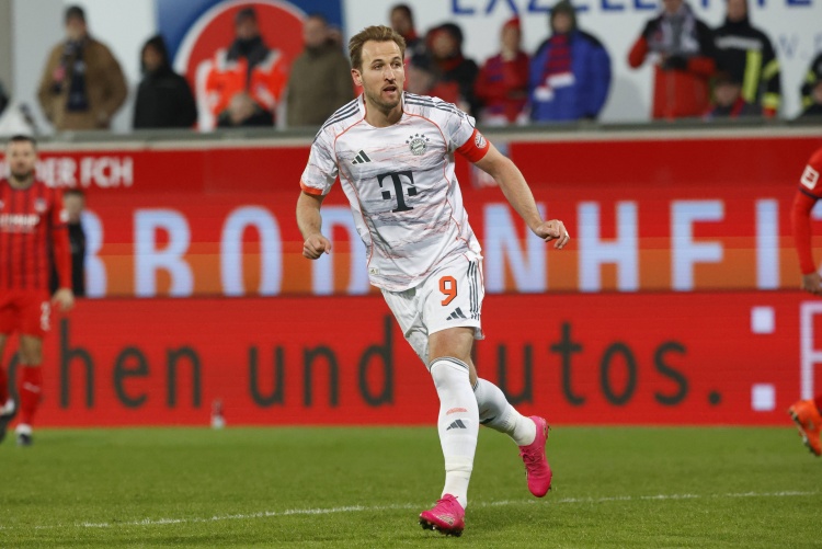 Falk: Bayern Munich sẵn sàng gia hạn hợp đồng với Kane, và Kane cũng sẵn sàng chiêu mộ tiền đạo người Brazil Vitor