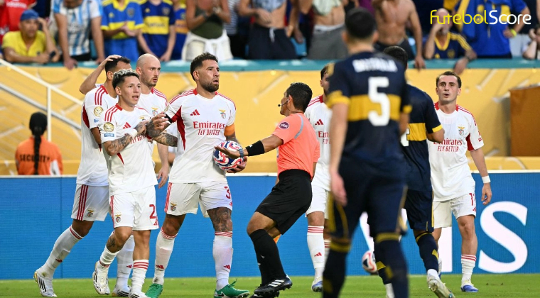 Boca Juniors quase rompe jejum histórico, mas sofre gol de Otamendi no final e empata com Benfica no Mundial de Clubes