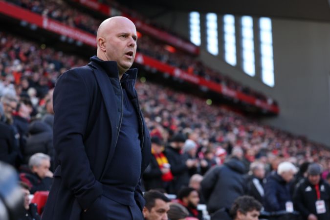 Huyền thoại lo ngại Liverpool: Gặp ai cũng có thể thua là điều không thể chấp nhận