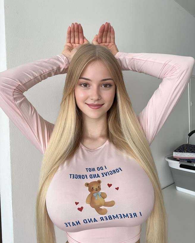 ลิลลี่ บราวน์ สาวมะกันสุดสะบึม แห่ง OnlyFans แต่ละลุคเขย่าโซเชียลข้ามทวีป !