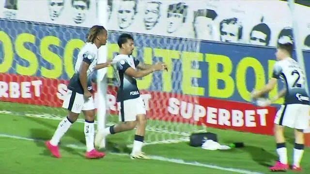 Corinthians responde no segundo tempo, vence o Criciúma e fica entre os oito primeiros