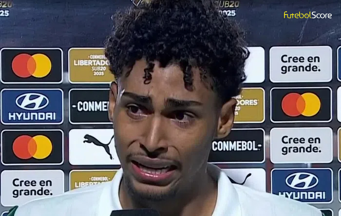 Jogador do Palmeiras sofre racismo na Libertadores sub-20, é alvo de cusparada e desaba em lágrimas