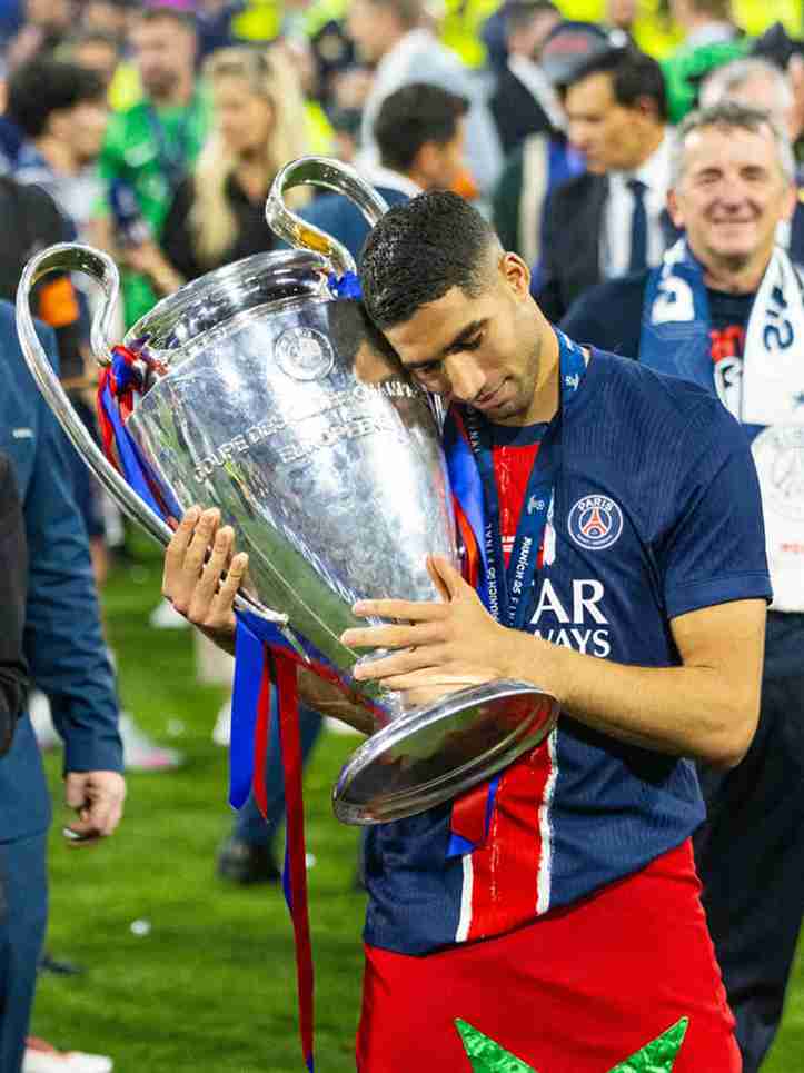 มีทั้งเสียงหัวเราะ เสียงน้ำตา และการอำลา: ผู้เล่นและครอบครัวบอกลาฤดูกาลนี้