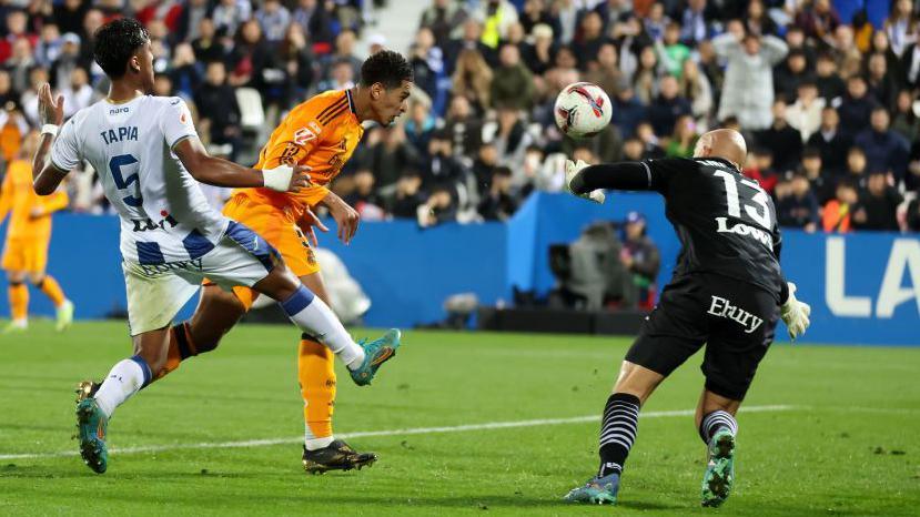 Madrid Stars Shine in Commanding Victory to Keep Title Chase Alive