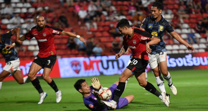 สบายมือ “เมืองทอง” เปิดบ้านดับ “ราชบุรี” ทะยานรั้งอันดับ 4 “ไทยลีก” แบบชั่วคราว