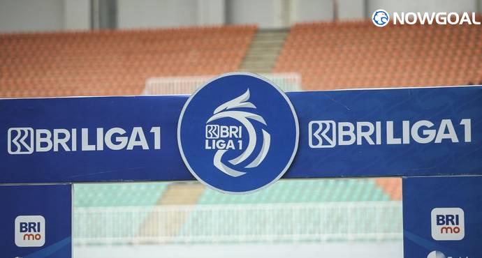 Liga 1 Teams Risk Point Deductions and Funding Cuts Without National License Next Season