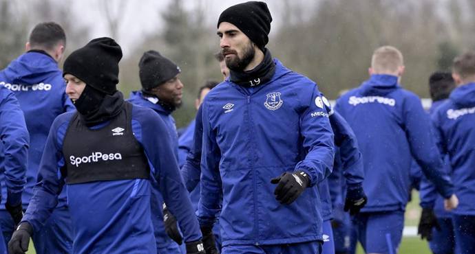 รอคอย! ลิเวอร์พูล-เอฟเวอร์ตันยืนยันแข่งใหม่ในวันที่ 13 ก.พ.