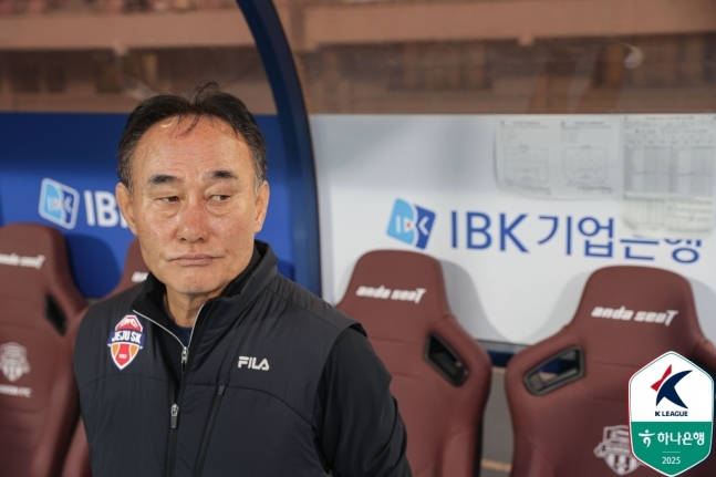 제주, 수원 FC 1-0 꺾고 원정 첫 승... 10위 도약