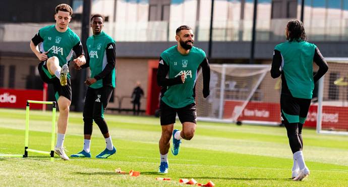 จัดเต็ม! ลิเวอร์พูลแบโผบุกปารีสลุย UCL: 