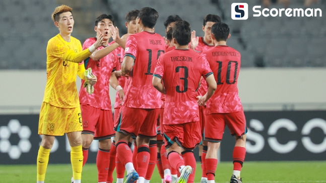 홍명보호, 동아시안컵 중국에 3-0 완승