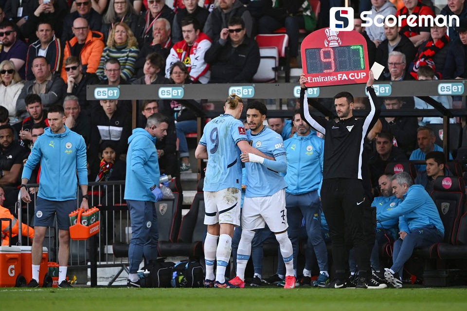 맨시티 'UCL 진출' 적신호! '괴물 공격수 홀란드' 발목 부상으로 시즌 OUT...과르디올라 한숨, 