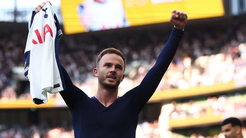 แมดดิสันจอมซน! สตาร์สเปอร์สโดนคุณแม่แบนท่าดีใจ