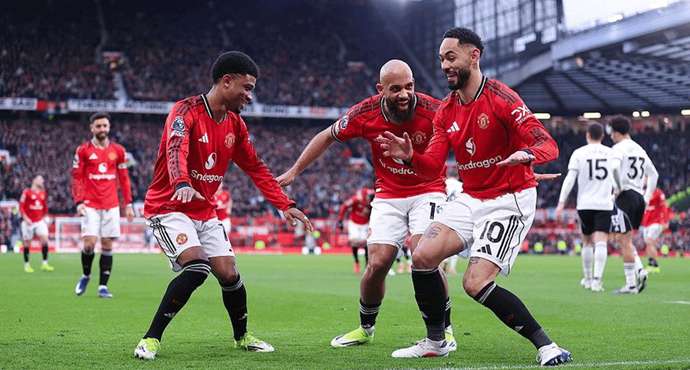 พรีเมียร์ลีก - แมนเชสเตอร์ ยูไนเต็ด 3-2 ฟูแล่ม