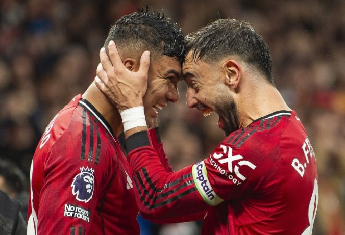 Wes Brown khen Bruno Fernandes và Casemiro sau chiến thắng 3-1 của MU, Sesko vẫn còn có thể tiến bộ