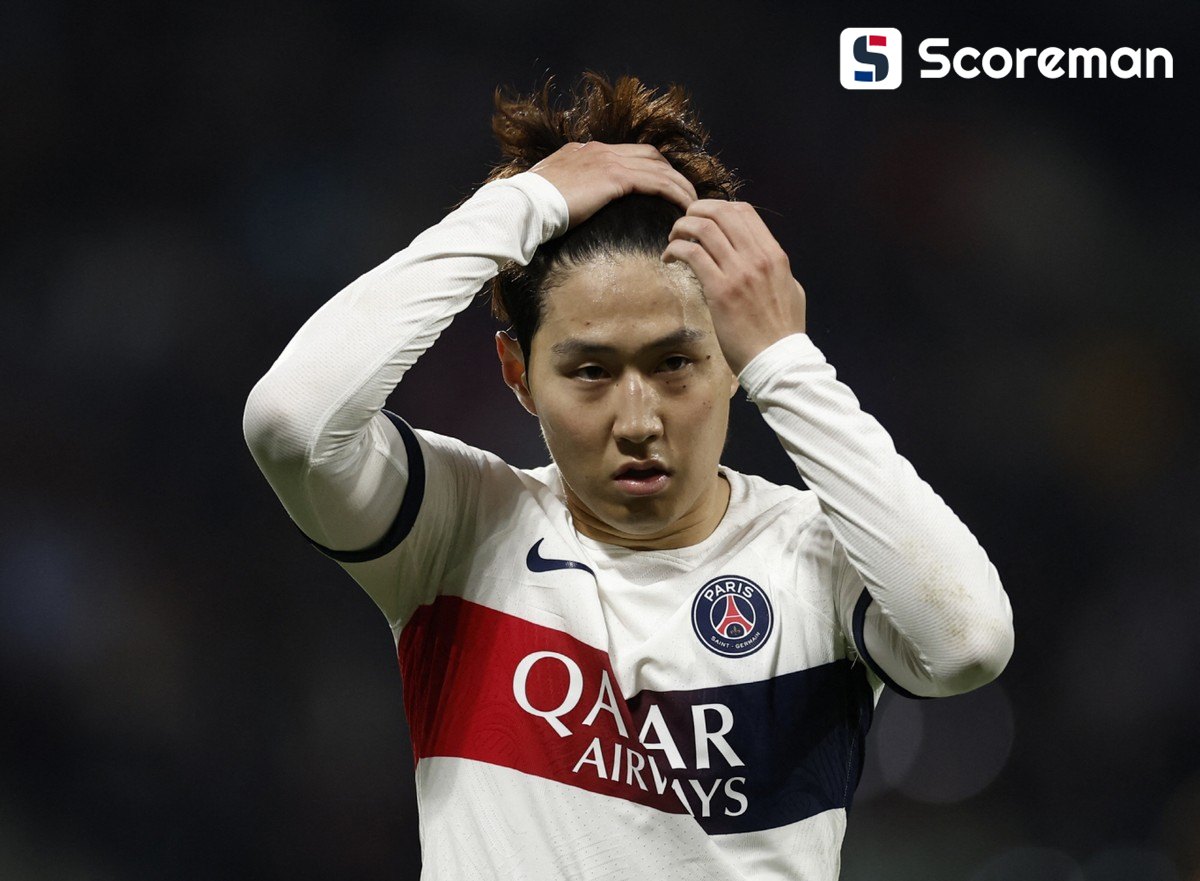 이강인 'PSG 소속' 직접 지웠다! SNS 프로필서 'PSG 삭제'... 아스널 이적 공개선언인가