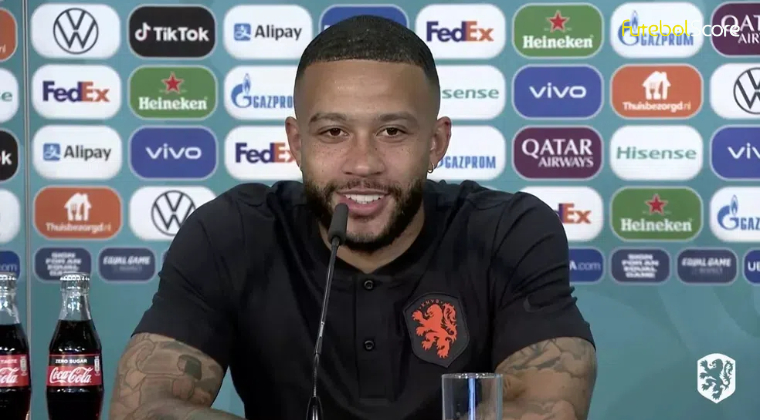Em entrevista, Memphis revela que o Corinthians 'não foi uma decisão simples' e considera o Brasileirão um dos cinco melhores campeonatos do mundo: 'Totalmente único'