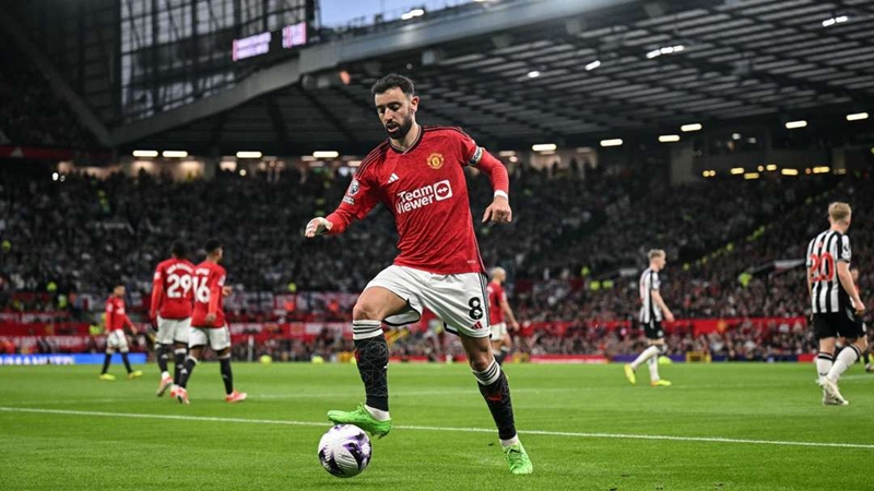 ให้สโมสรตัดสินใจ! บรูโน เปรยพร้อมอยู่ แมนฯยูฯ ต่อถ้าทีมต้องการ