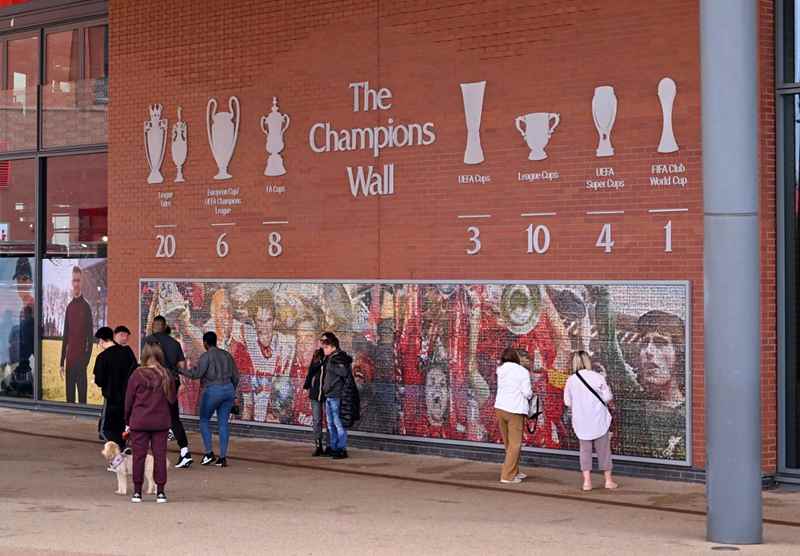 อัพเดทกำแพงแชมป์ของ LFC เพื่อฉลองแชมป์ลีกสมัยที่ 20
