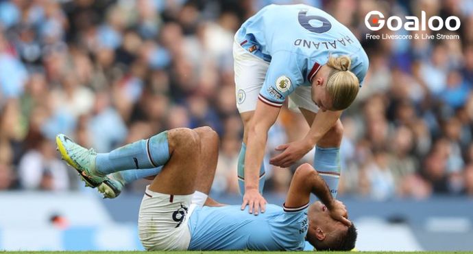 Injury Blow for Manchester City as Rodri Leaves Pitch