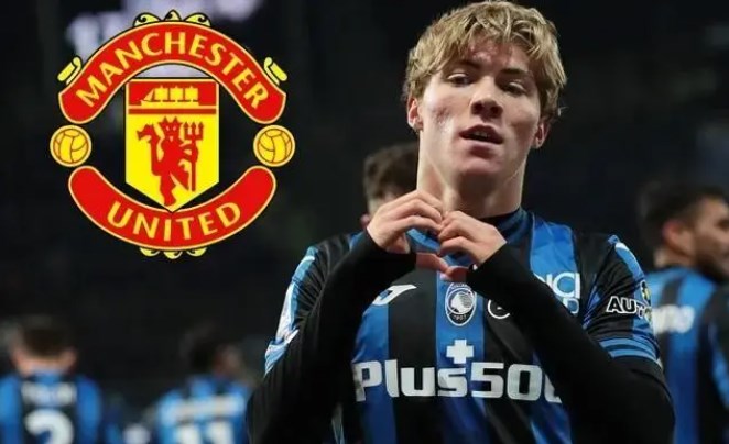 Here we go!โรมาโนเผยแมนยูเซ็นสัญญากับราสมุส ฮอจลันด์ด้วยค่าย้ายตัวมากว่า 70 ล้านยูโร