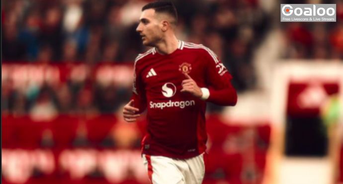 Real Madrid Eyeing January Move for Manchester United's Dalot