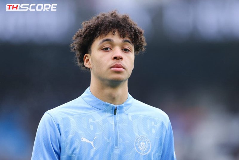 โบรุสเซีย ดอร์ทมุนด์ ยื่นข้อเสนอเพื่อเซ็นสัญญากับนักเตะดาวรุ่งของแมนฯ ซิตี้
