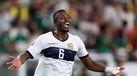 โรมาโน เผย ลิเวอร์พูล แห้วอีก แข้งเป้าหมายตกลงโผซบ เปแอชเช