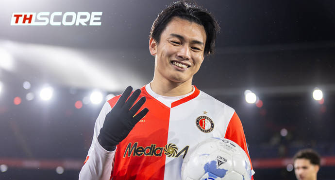 ฟาน เพอร์ซี่ ให้กำลังใจ 