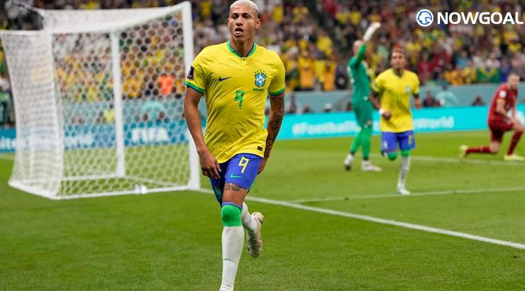 Everton weigh up £30 million summer move for Richarlison