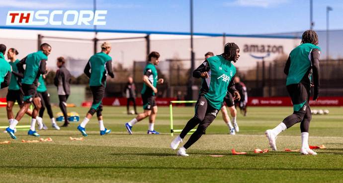 จัดเต็ม! ลิเวอร์พูลแบโผบุกปารีสลุย UCL: 