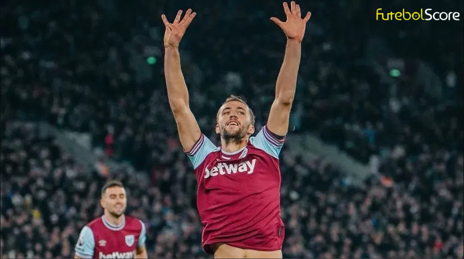 Homenagem a Michail Antonio na vitória do West Ham sobre o Wolves na Premier League