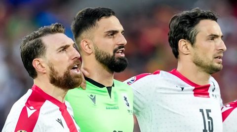 Here we go! โรมาโน คอนเฟิร์ม ลิเวอร์พูล คว้านักเตะใหม่รายแรกซัมเมอร์นี้