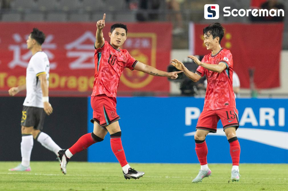 홍명보호, 동아시안컵 중국에 3-0 완승