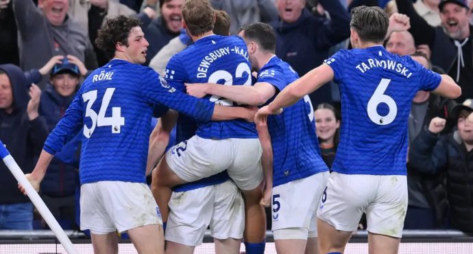 Doku's Dramatic Stoppage-Time Strike Salvages Point for City in Everton ThrillerEverton 3-3 Manchester City