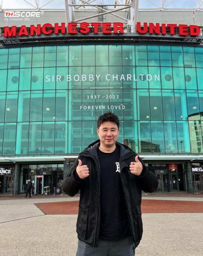 ด่องฟั่งฉัวกลับมาที่ Old Trafford หลังจากผ่านไป 15 ปี โพสต์รูปภาพ: อารมณ์ขยังพลุ่งพล่าน!