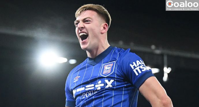 Tractor Boys secure crucial victory, denting Blues' title hopes.