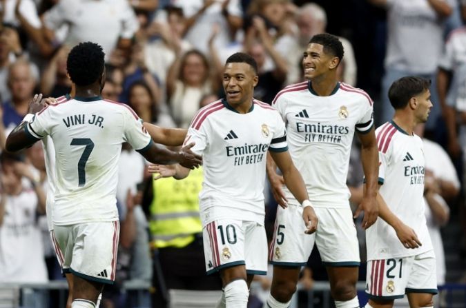 Phóng viên AS: Real Madrid sẽ không vô địch Champions League mùa này, việc vô địch đang ngày càng khó