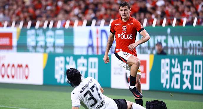 เจลีก - อูราวะ เรด ไดมอนส์ 4-1 โชนัน เบลมาเร่