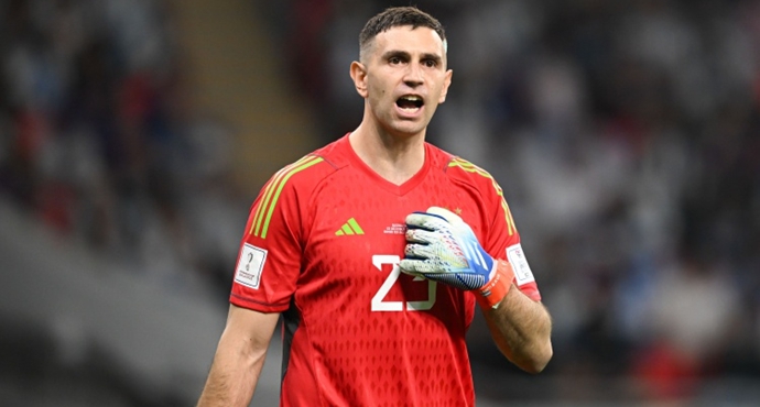 ดิเอโก้ มาร์ติน กองหลังของอาร์เจนติน่า ได้รับบาดเจ็บกล้ามเนื้อฉีกขาด