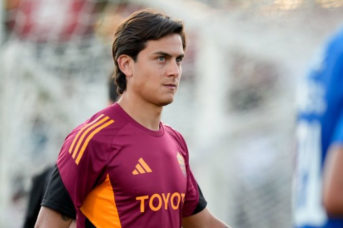 Roma công bố danh sách đấu giao hữu với Cannes: Dybala dẫn đầu, Koné và Aina chưa hội quân
