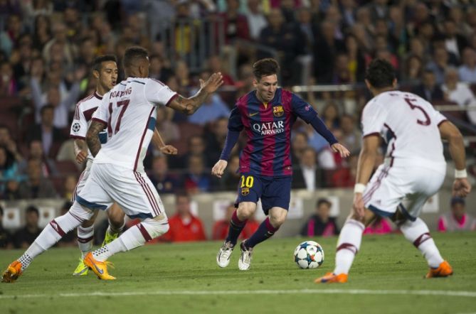 Truyền thông Anh: Áo đấu Messi ký tặng được bán đấu giá với giá hơn 48.000 bảng